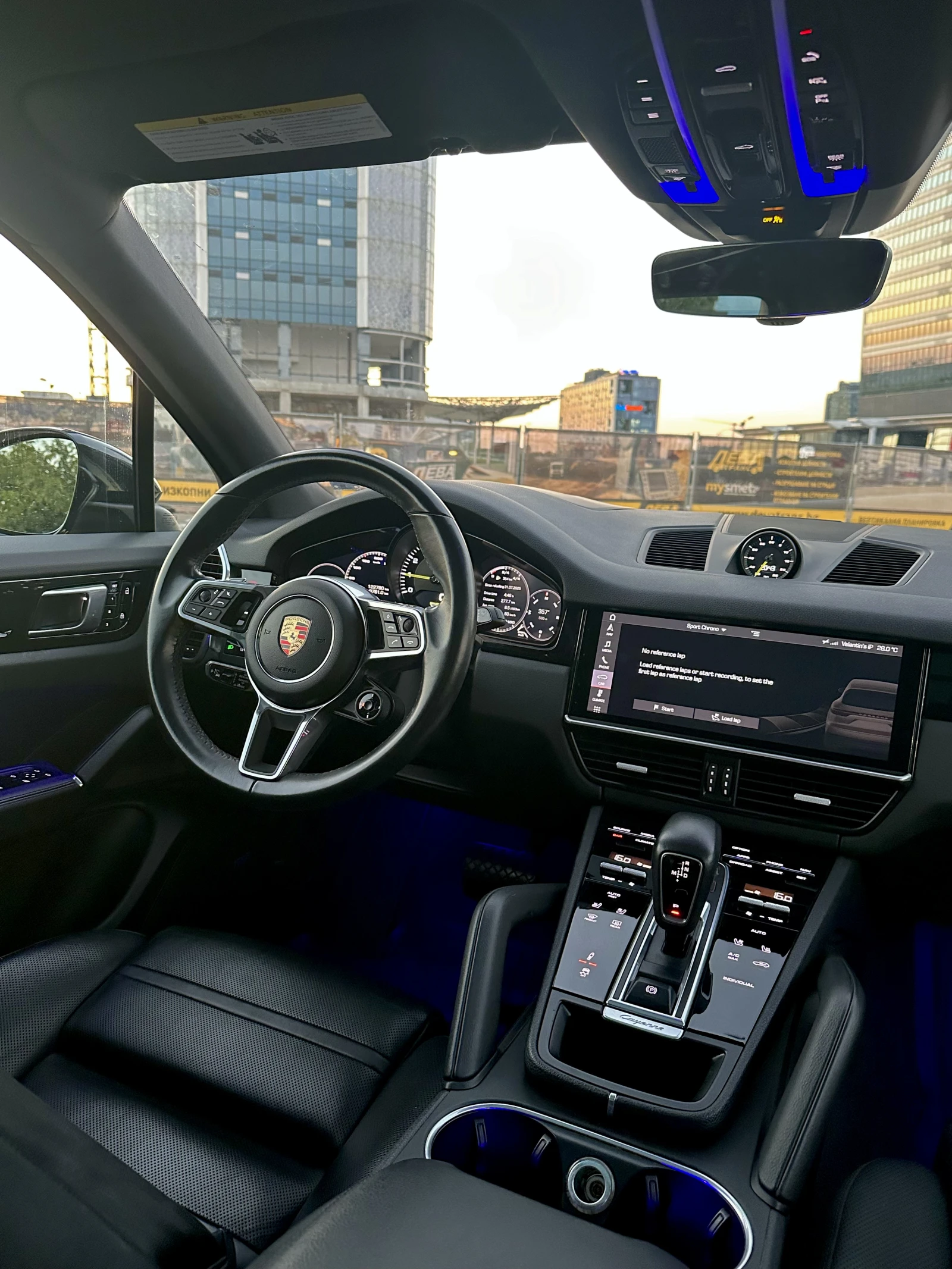 Porsche Cayenne E-Hybrid * Sport Chrono * LED Matrix  - изображение 10