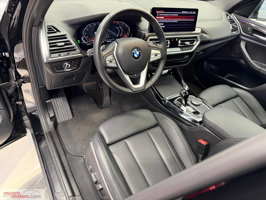 BMW X3 xDrive* АвтоКредит* (ЦЕНА ДО БГ), снимка 11 - Автомобили и джипове - 54041693