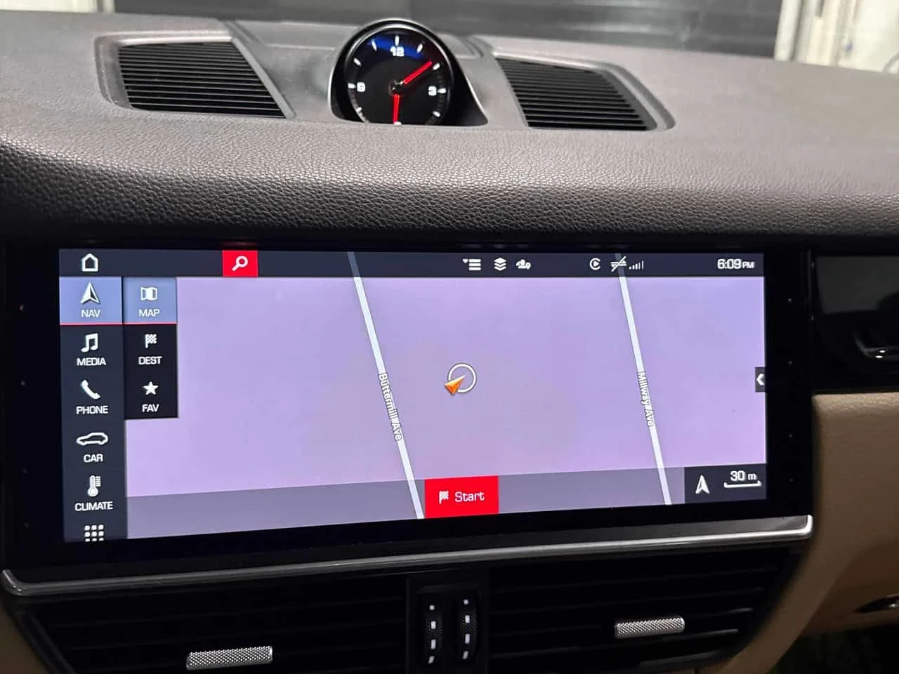 Porsche Cayenne AWD * 360 КАМЕРА* ПАНОРАМА* ПОДГРЕВИ* , снимка 15 - Автомобили и джипове - 54529138