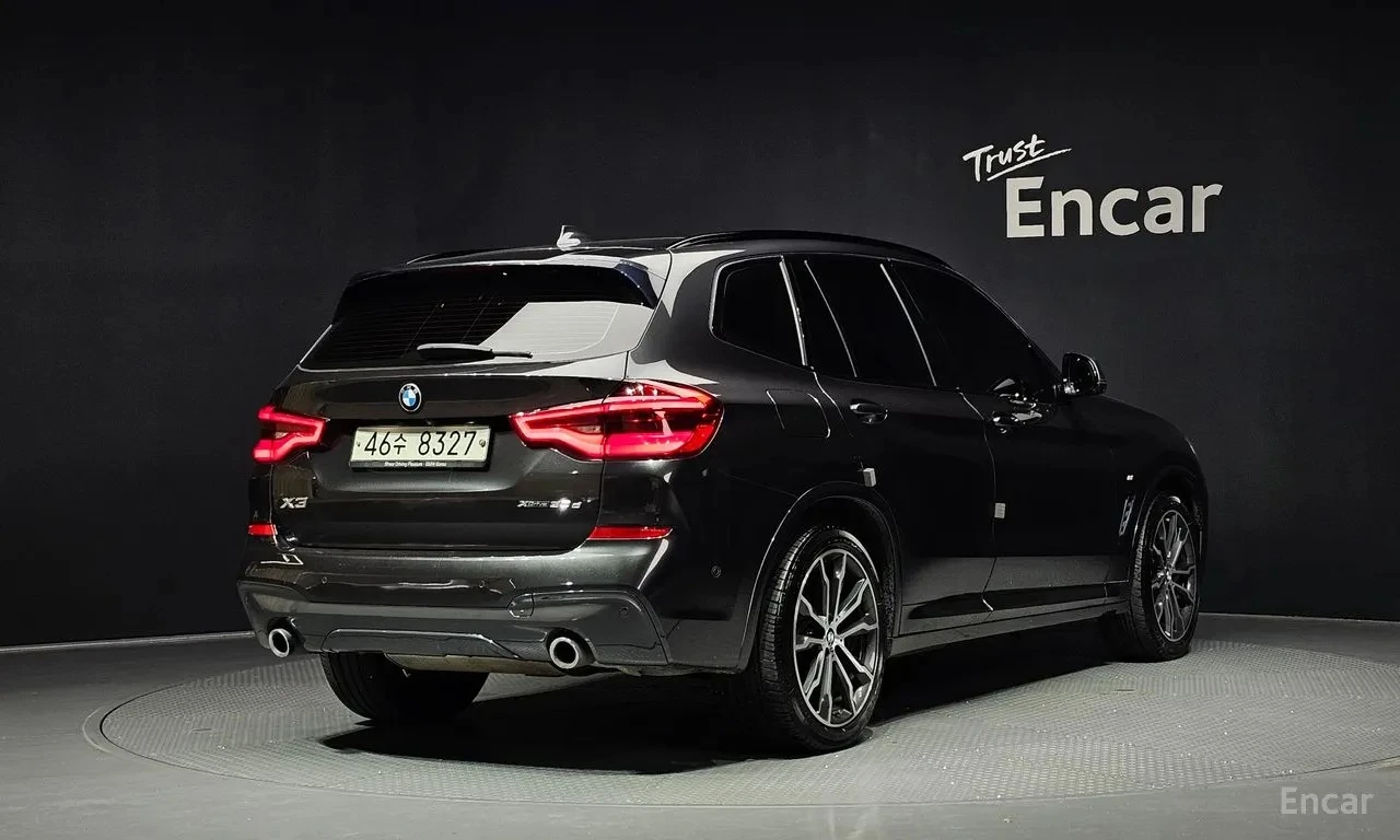 BMW X3 xDrive30d M Sport | 360  Камера | HUD | Панорама, снимка 2 - Автомобили и джипове - 55563945
