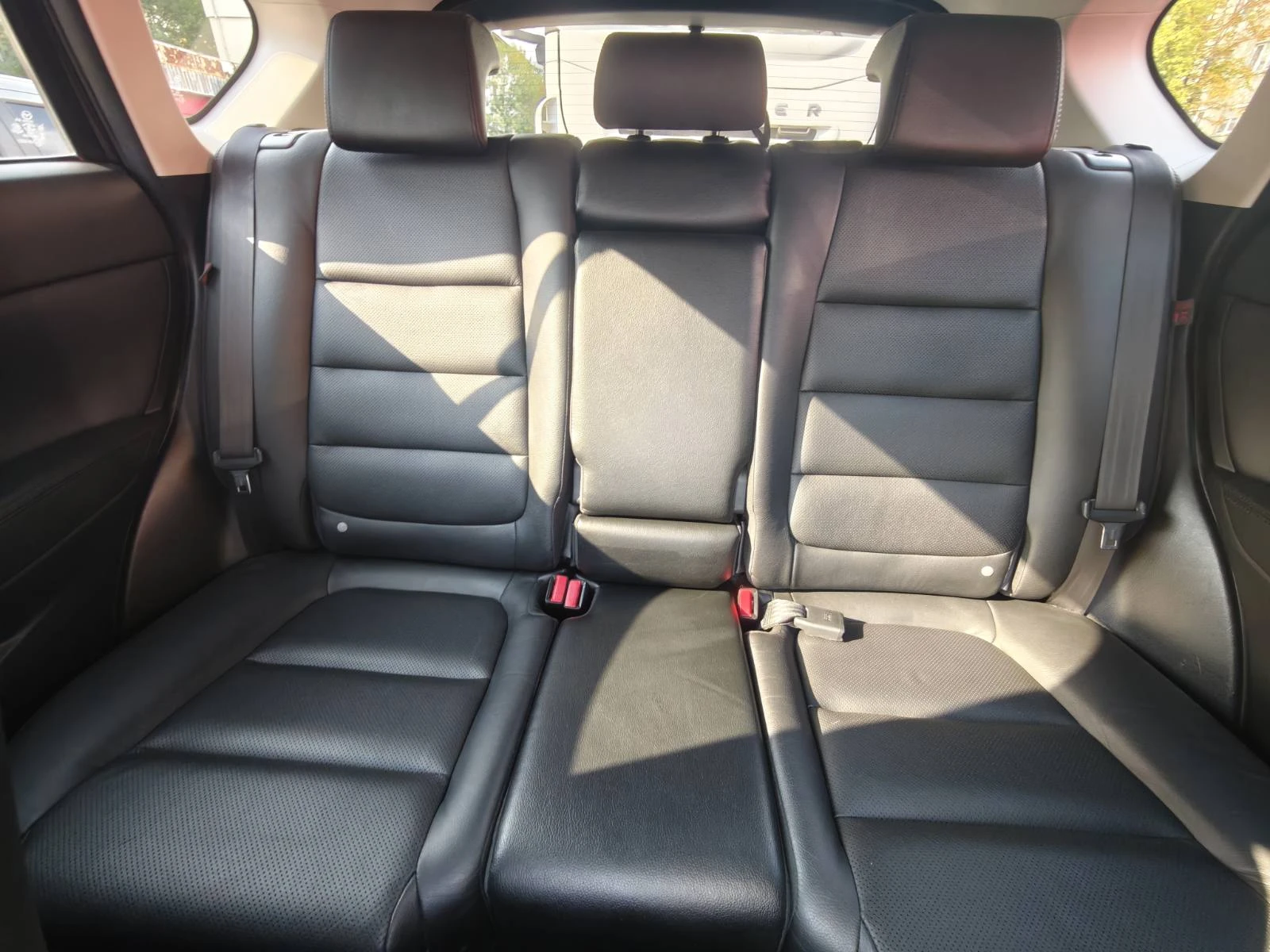 Mazda CX-5 2.2 Skyactiv-D, снимка 13 - Автомобили и джипове - 56351221