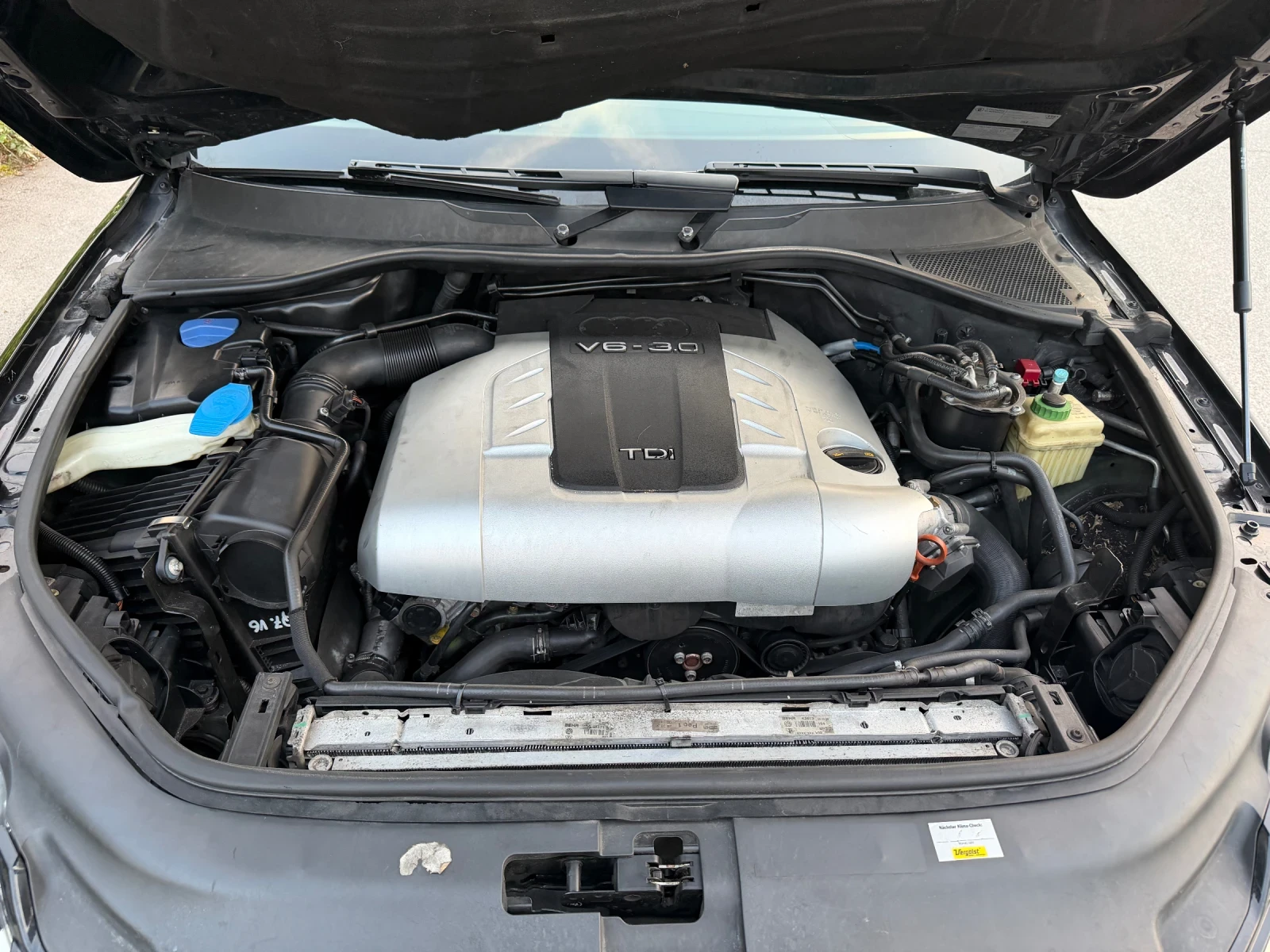 Audi Q7, снимка 8 - Автомобили и джипове - 55782317