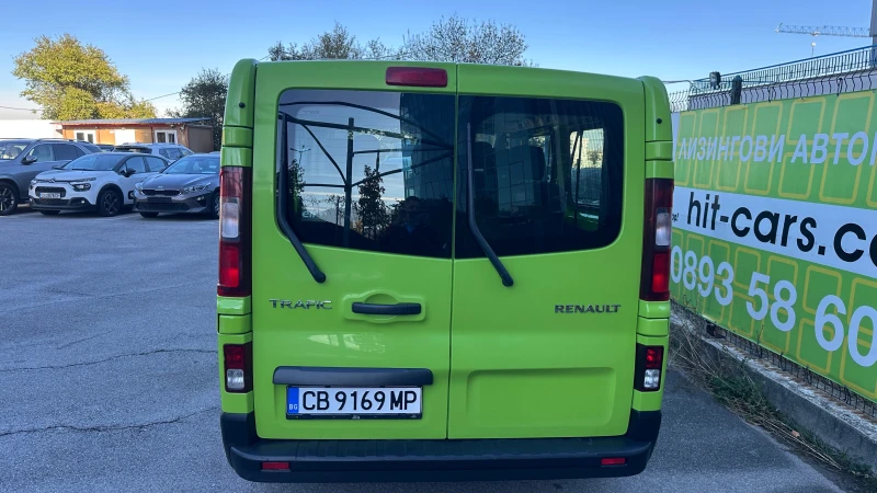 Renault Trafic 1.6 dCi Пътнически Дълга база Заден климатик ДДС, снимка 7 - Бусове и автобуси - 52238138