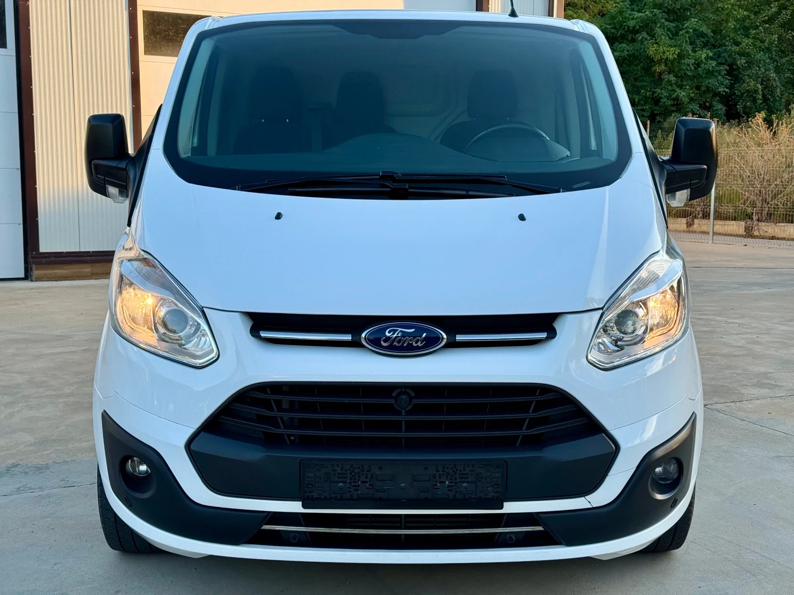 Ford Transit Custom * 2.0* 130ks* evro6* KLIMA* TOP* , снимка 2 - Бусове и автобуси - 55984753