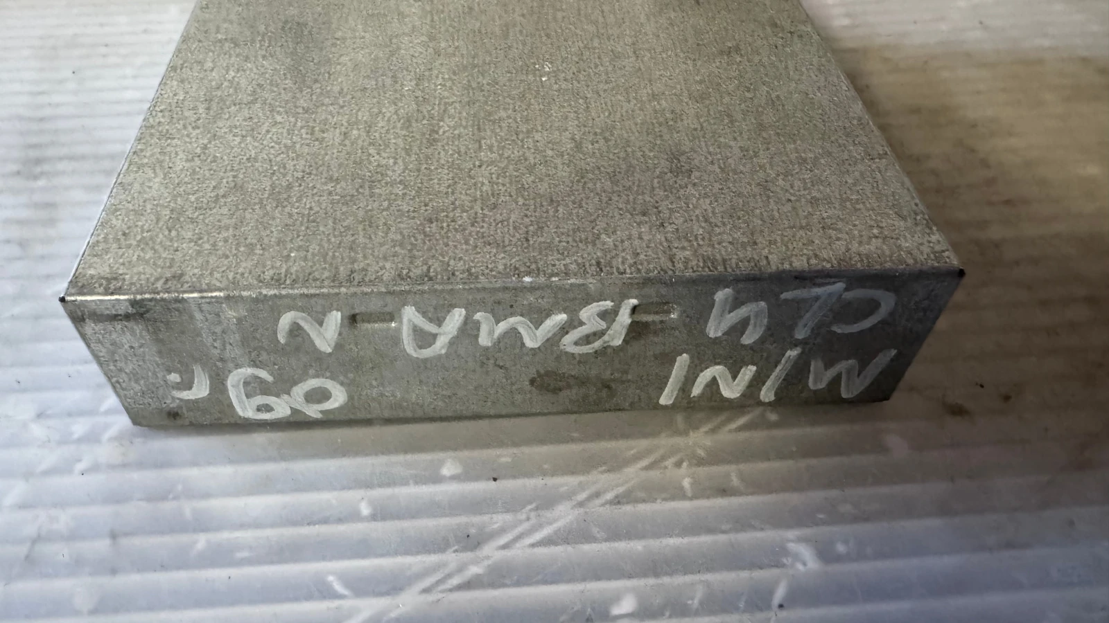       BMW - 61.41908802 / 8ES00947920 | Mobile.bg   2