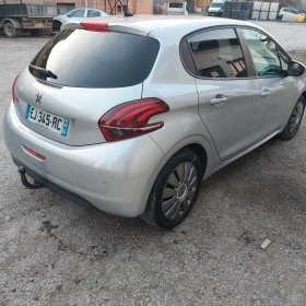 Peugeot 208 1.6 BLUE HDI NAVI, снимка 4