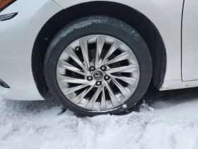 Lexus ES 300 H * LED фарове * Premium * CARFAX * , снимка 14