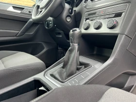 VW Golf SPORTSVAN 1.6TDI РЕАЛЕН ПРОБЕГ/СЕРВИЗНА ИСТОРИЯ, снимка 17