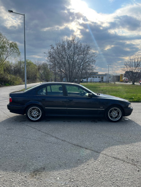 BMW 528, снимка 3 - Автомобили и джипове - 45296395