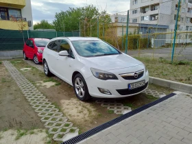 Opel Astra 2, 0 CDTI AUTOMATIC , снимка 12