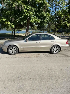 Mercedes-Benz E 220 CDI, снимка 7