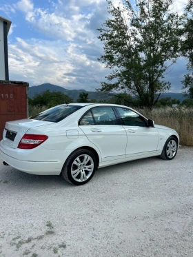 Обява за продажба на Mercedes-Benz C 220 Avantgarde/Automat/OM646/ ~12 999 лв. - изображение 6