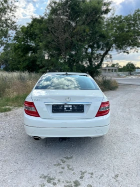 Обява за продажба на Mercedes-Benz C 220 Avantgarde/Automat/OM646/ ~12 999 лв. - изображение 5