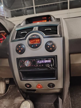 Renault Megane 2 1.5dci - 1600 € / 3129.33 лв. - 15571909 13