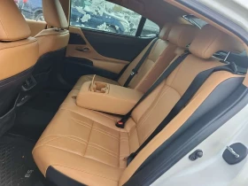 Lexus ES 300 H * LED фарове * Premium * CARFAX *  - 30400 € / 59457.23 лв. - 95177811 9