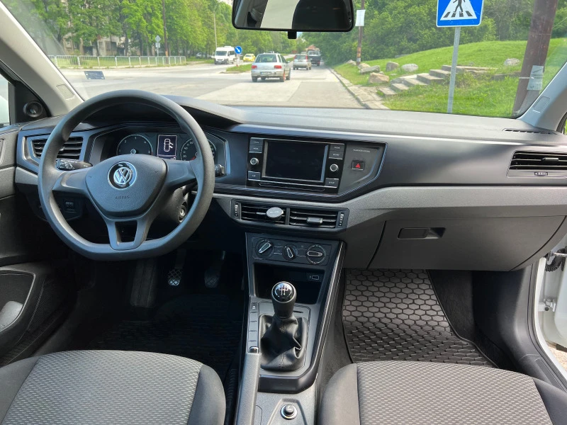 VW Polo 1.6 TDI EURO 6, 2018, снимка 8 - Автомобили и джипове - 47227607