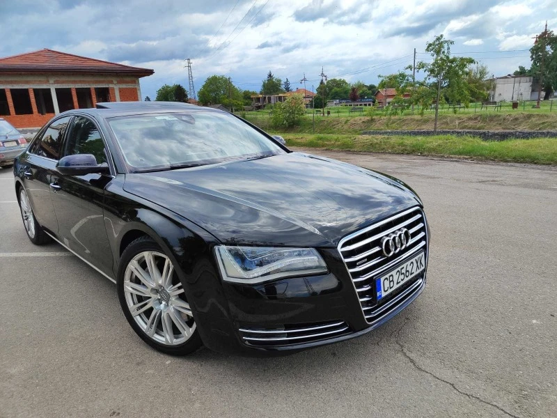 Audi A8 4.2 бензин, снимка 5 - Автомобили и джипове - 47675495