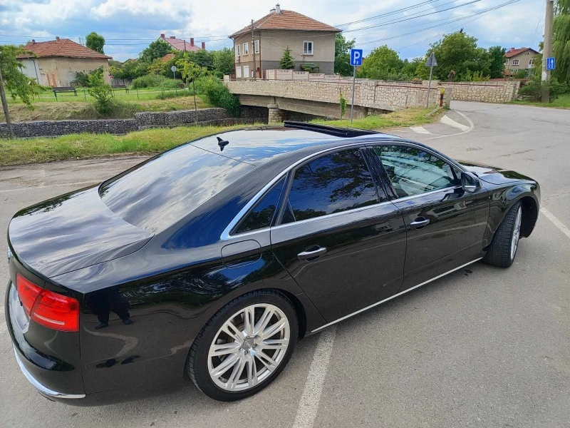 Audi A8 4.2 бензин, снимка 12 - Автомобили и джипове - 47675495