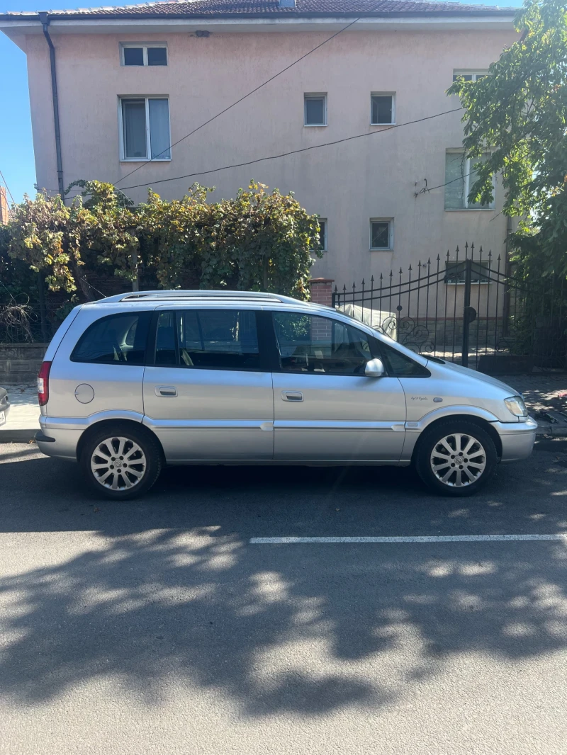 Opel Zafira 2.0дизел 101коня, снимка 3 - Автомобили и джипове - 47356451