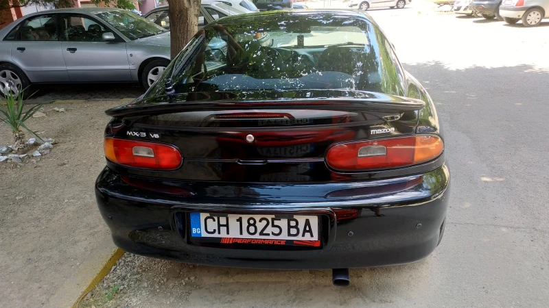 Mazda Mx-3 1.8 V6 24 V, снимка 5 - Автомобили и джипове - 48042437