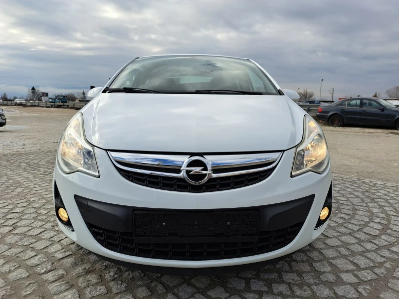 Opel Corsa 1.4i/КОЖА/ПОДГРЕВ/COSMO, снимка 7 - Автомобили и джипове - 48929135