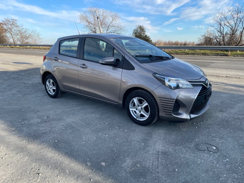 Toyota Yaris 1.3 FACELIFT ШВЕЙЦАРИЯ, снимка 4 - Автомобили и джипове - 49419905