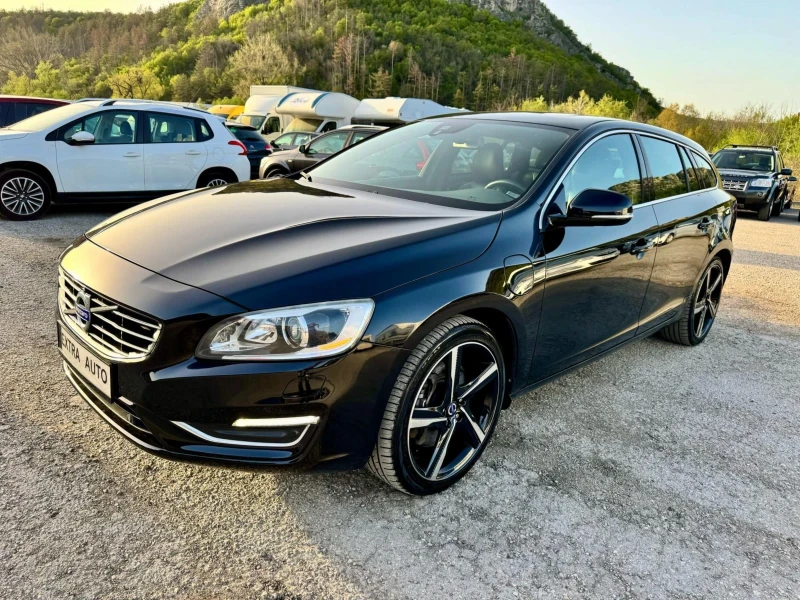 Volvo V60 Plug-in хибрид, 4Х4 