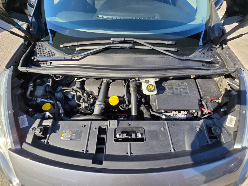Renault Scenic 1.5DCI LED/NAVI , снимка 9 - Автомобили и джипове - 51386333