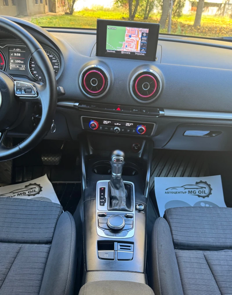 Audi A3 2, 0Tdi Автомат, снимка 11 - Автомобили и джипове - 52478112