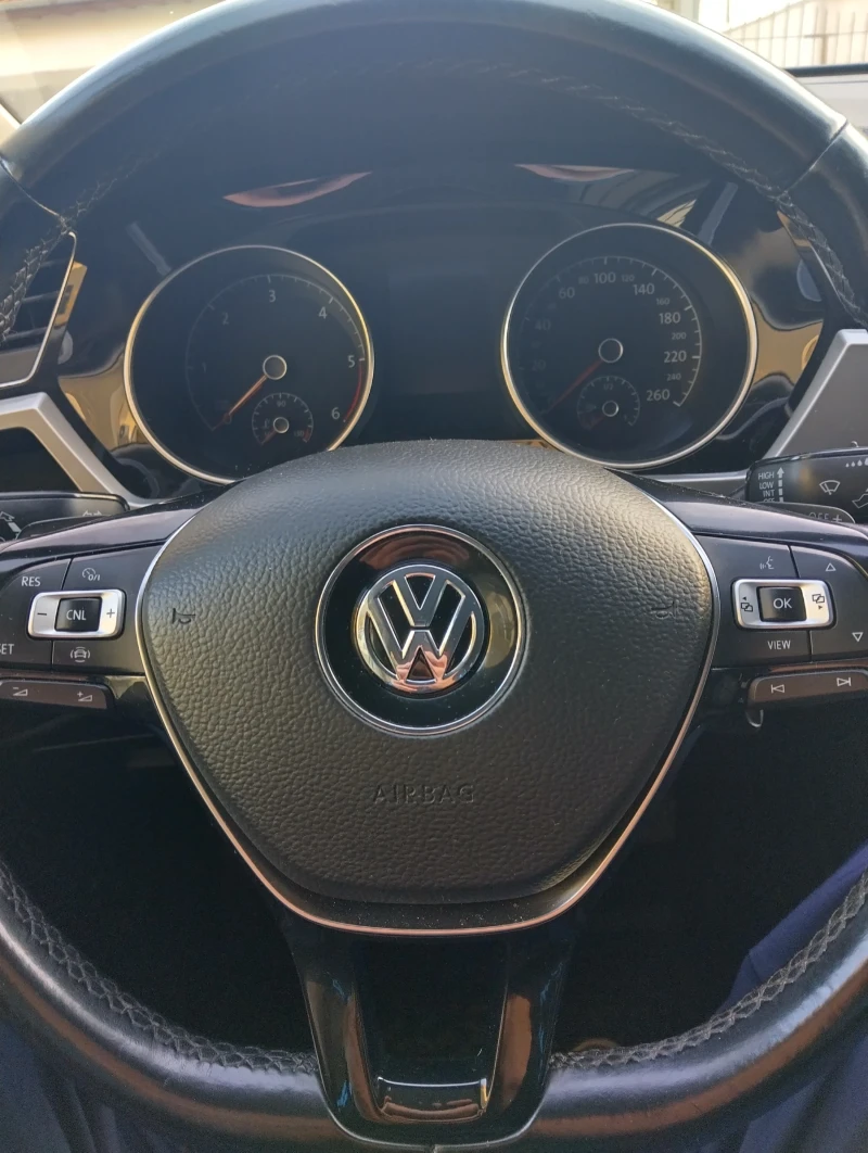 VW Touran 2, 0 TDI 116 PS, снимка 7 - Автомобили и джипове - 52454884