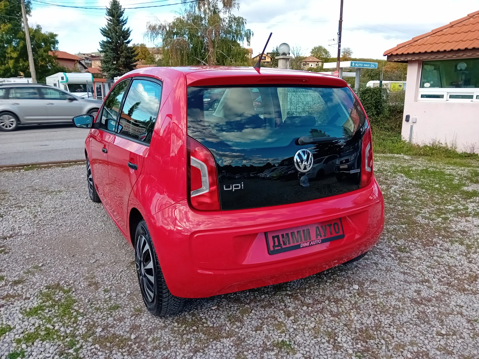 VW Up 1.0 60ks 5 vrati 85000km! - изображение 5