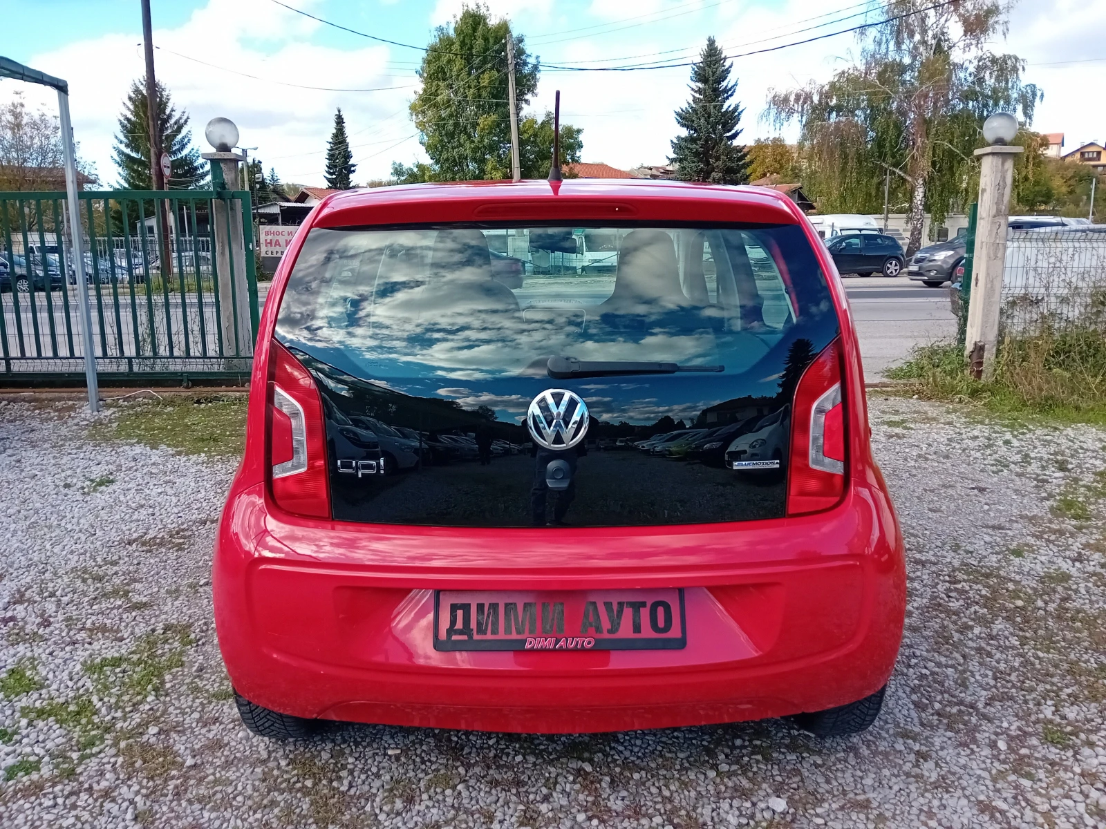 VW Up 1.0 60ks 5 vrati 85000km! - изображение 4