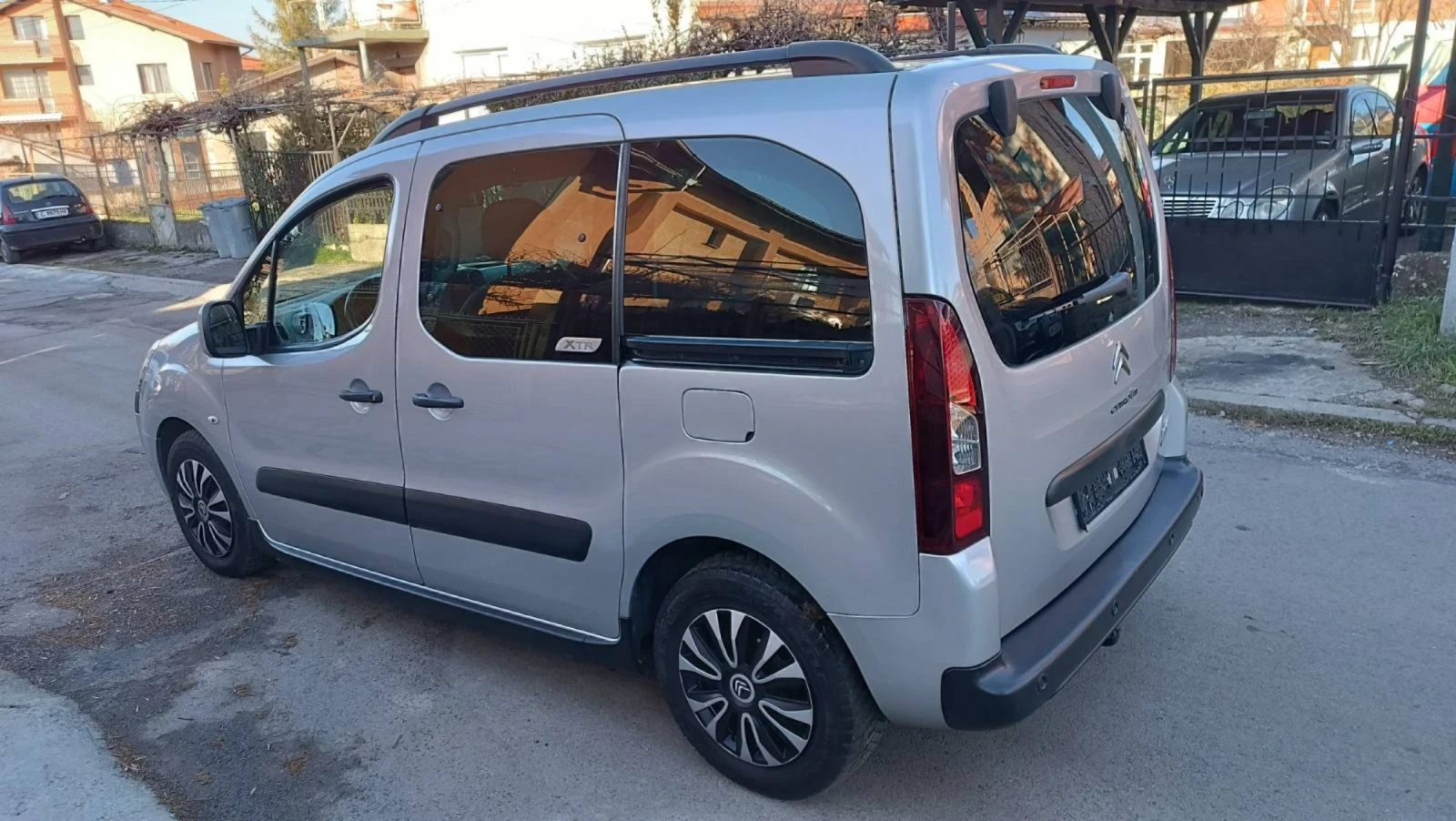 Citroen Berlingo 1.6 перфектен 115к.с.VTX - изображение 3