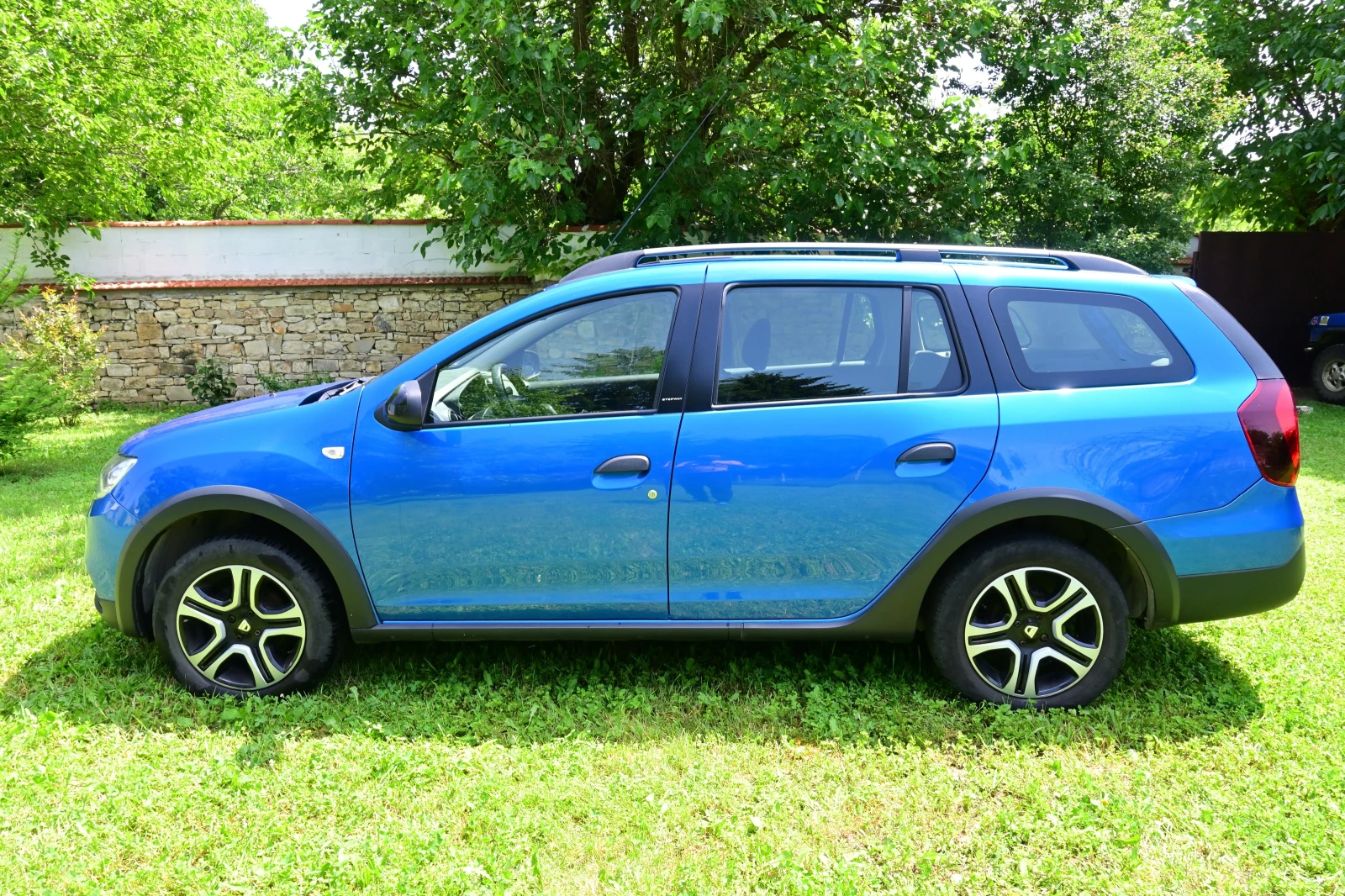 Dacia Logan MCV II Stepway N1 - изображение 6