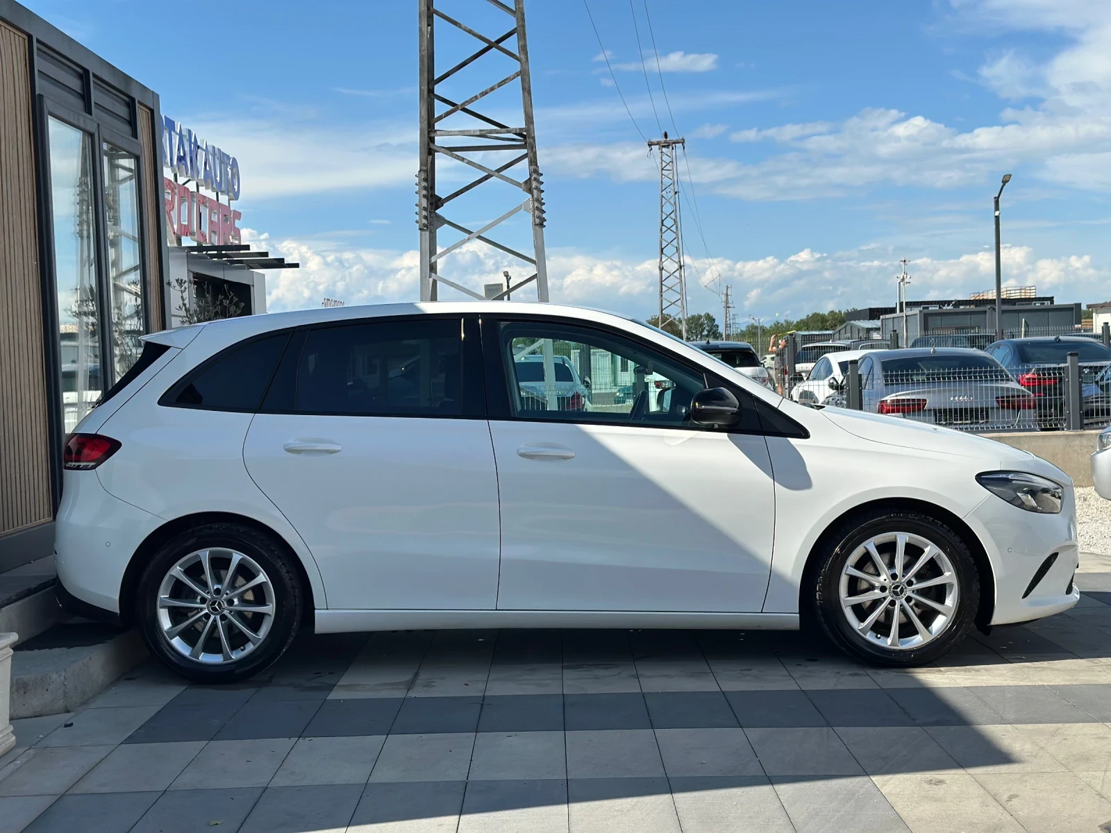 Mercedes-Benz B 200 * Burmester* Led* 2020г.* FULL*  - изображение 7