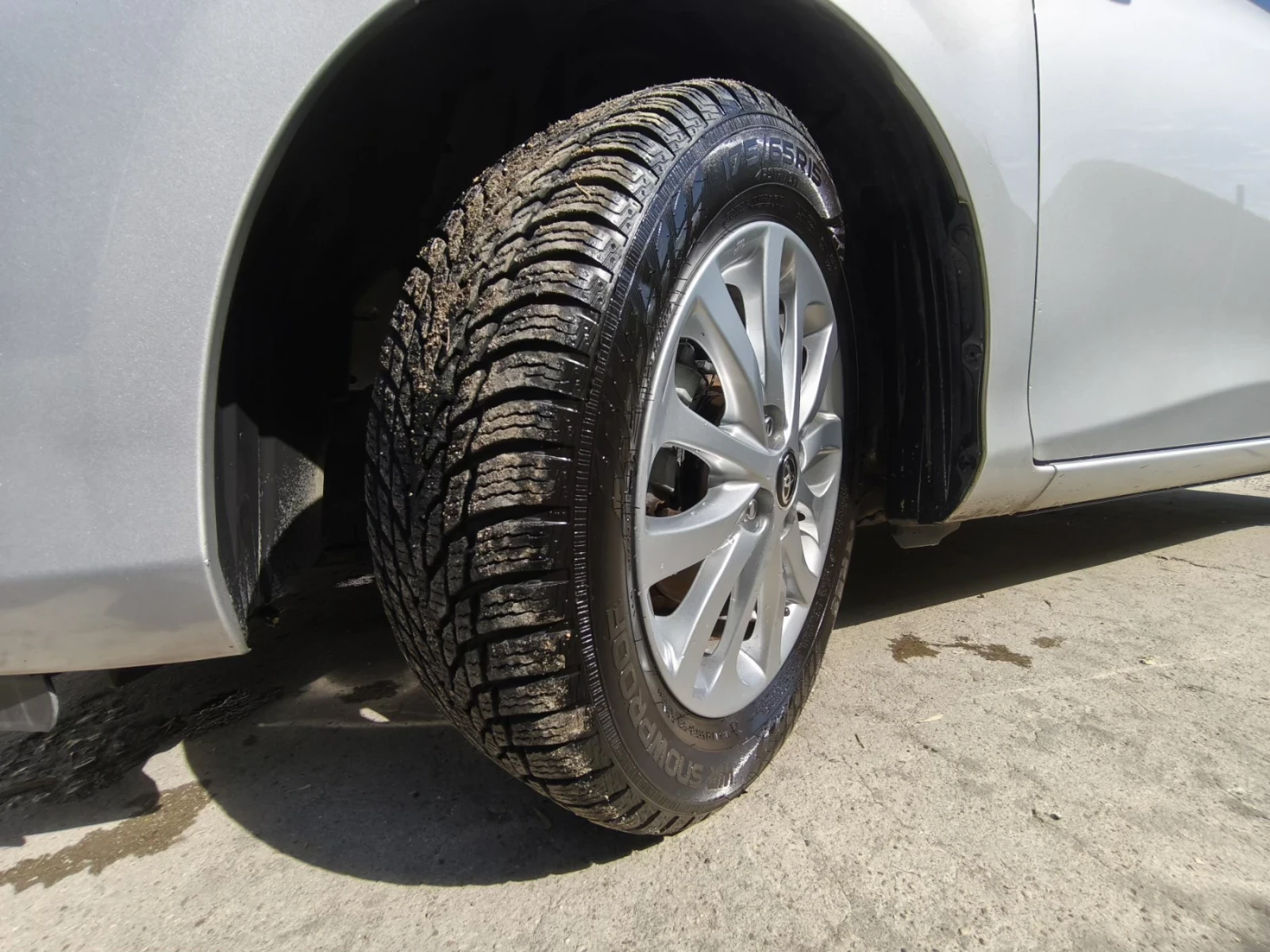 Toyota Yaris 1.4D4D-90к.с Лизинг Лед Светлини Кожа Камера  | Mobile.bg — изображение 17