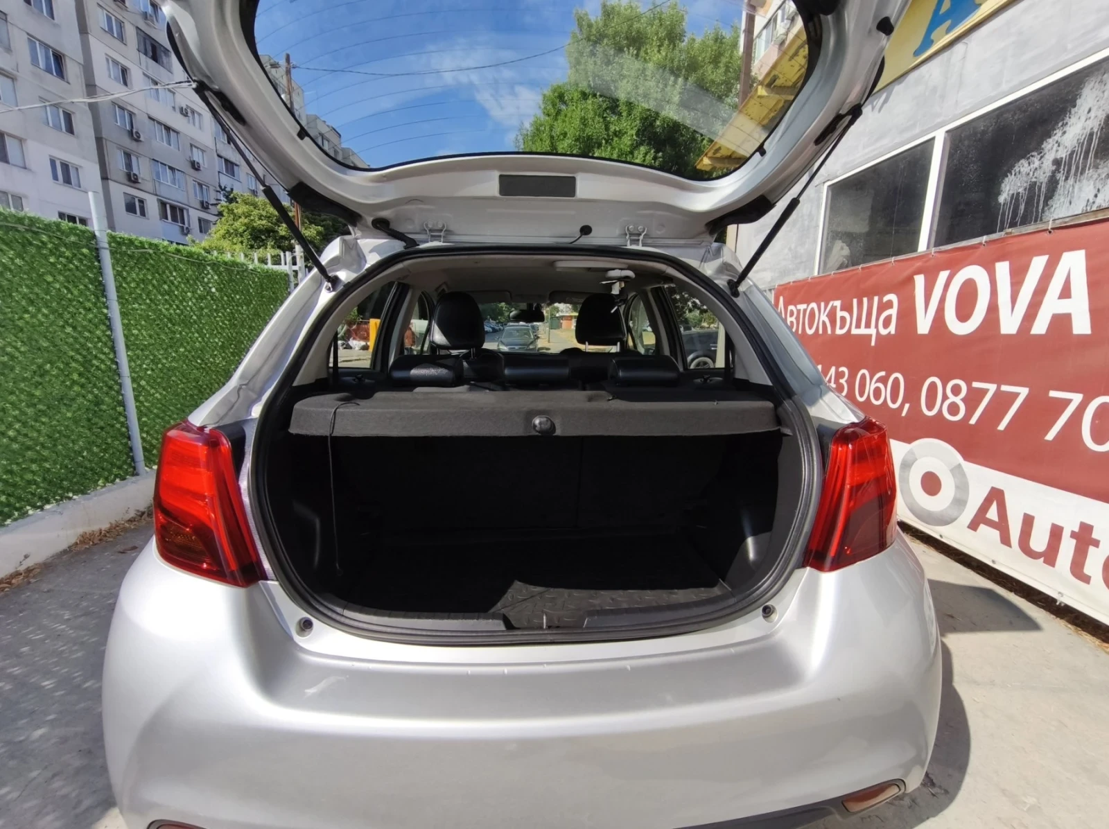 Toyota Yaris 1.4D4D-90к.с Лизинг Лед Светлини Кожа Камера  | Mobile.bg — изображение 15