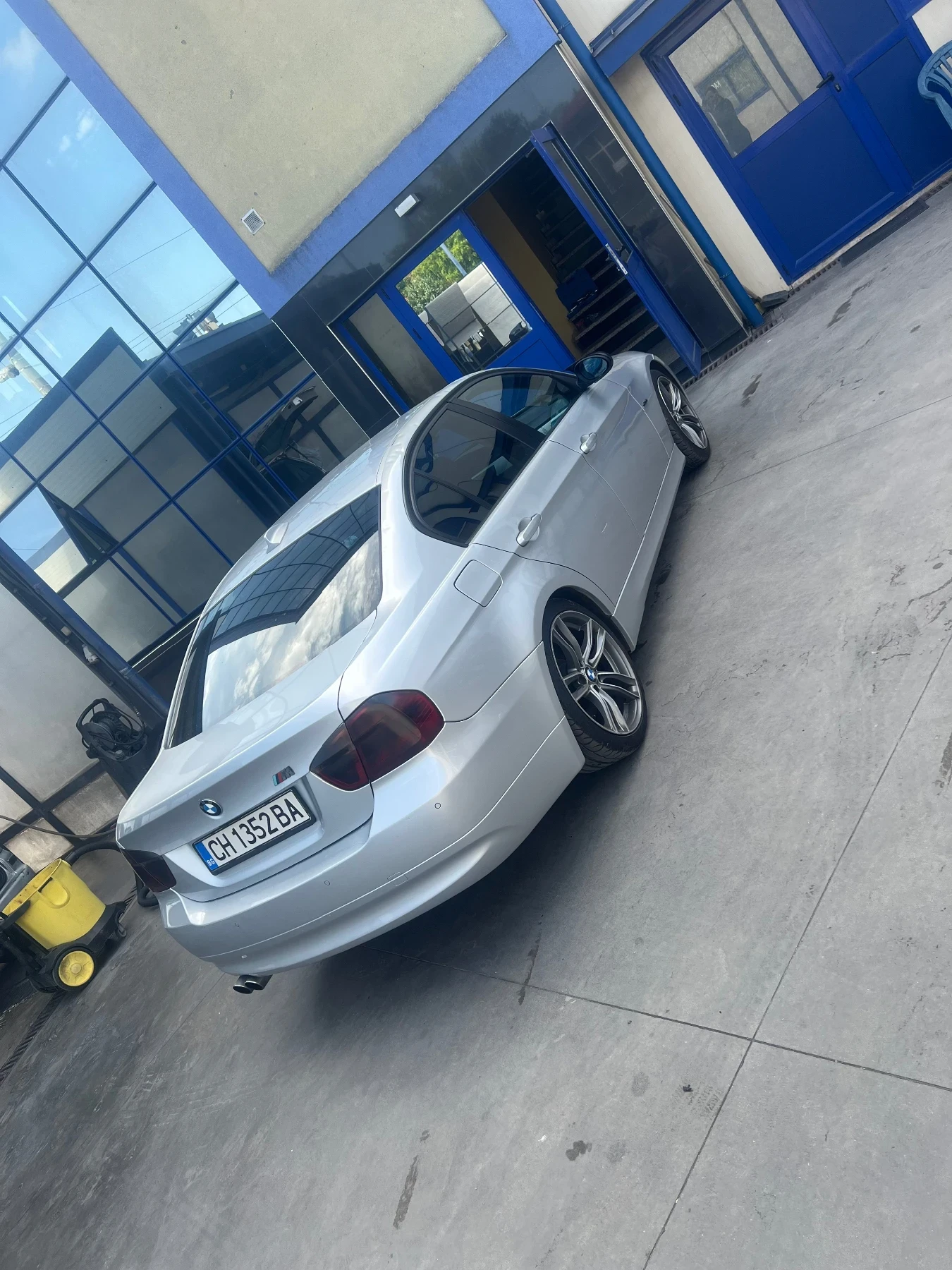 BMW 320  - изображение 3