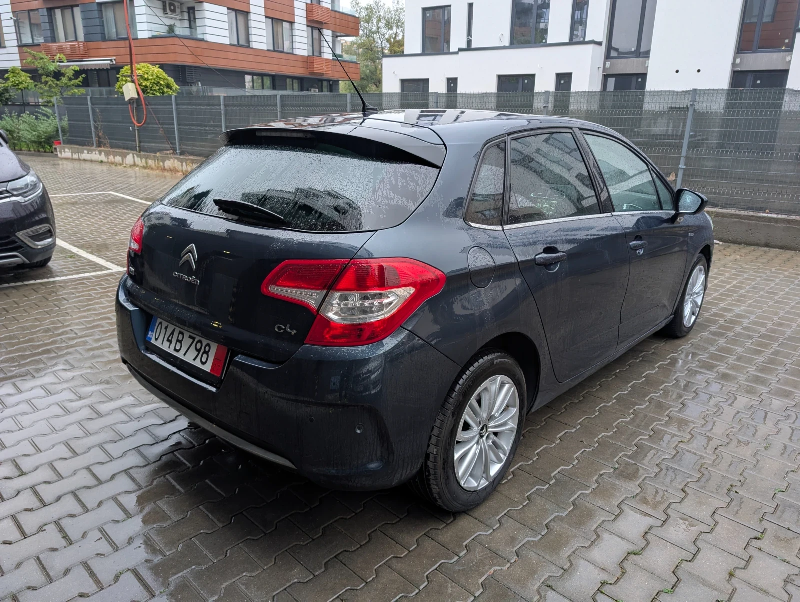 Citroen C4 1.6HDi 6ск. Exclusive - изображение 4