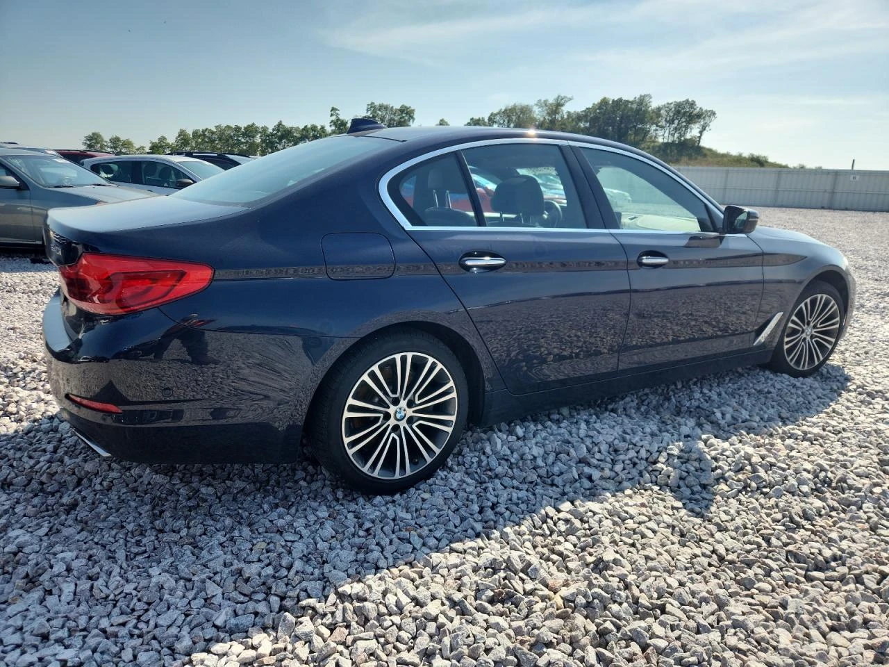 BMW 540 XI * * CARFAX * * АВТО КРЕДИТ * *  - изображение 5