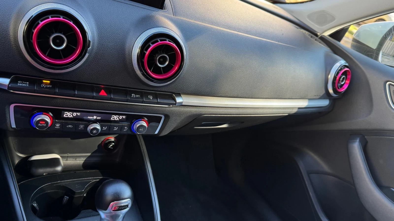 Audi A3 2, 0Tdi  | Mobile.bg   17