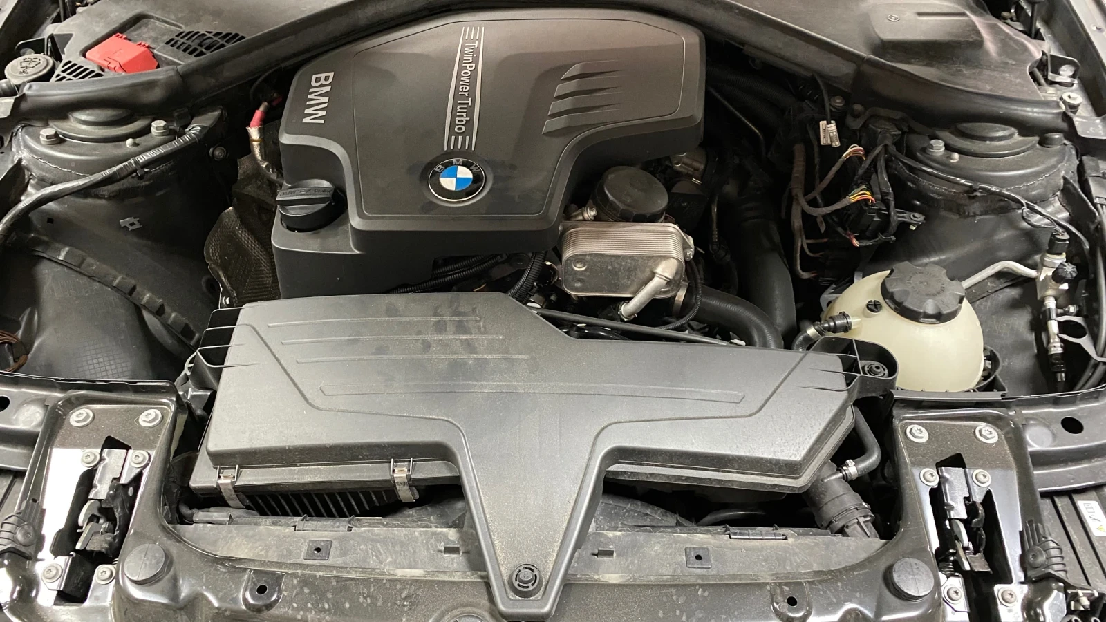 BMW 320 320i xDrive 184 kc Luxury Line | Mobile.bg   11