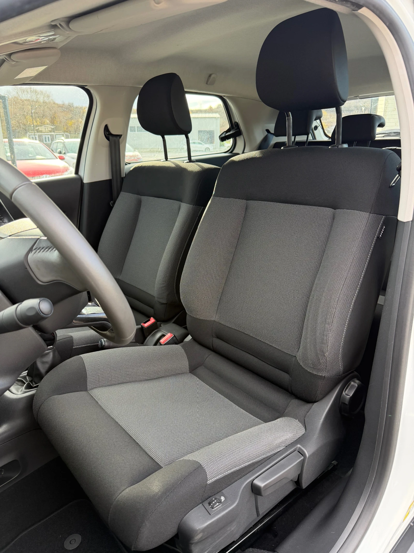 Citroen C4 Cactus 1.2i CAMERA EURO 6 TUV COC SERVICE BOOK - изображение 10