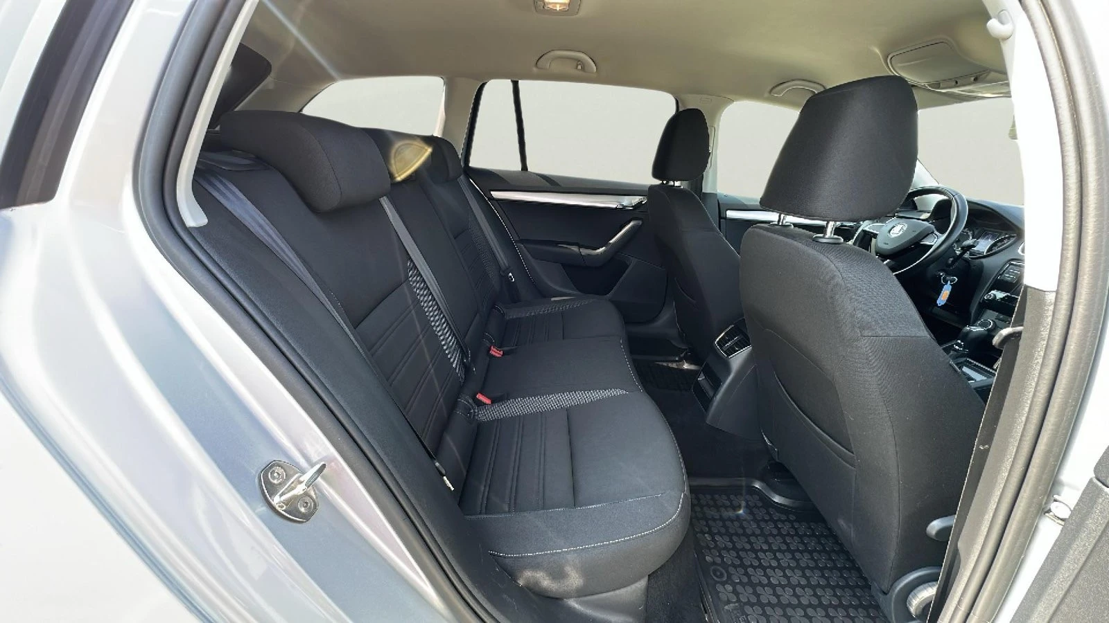 Skoda Octavia 1.5 TSI | Mobile.bg � ����������� 13