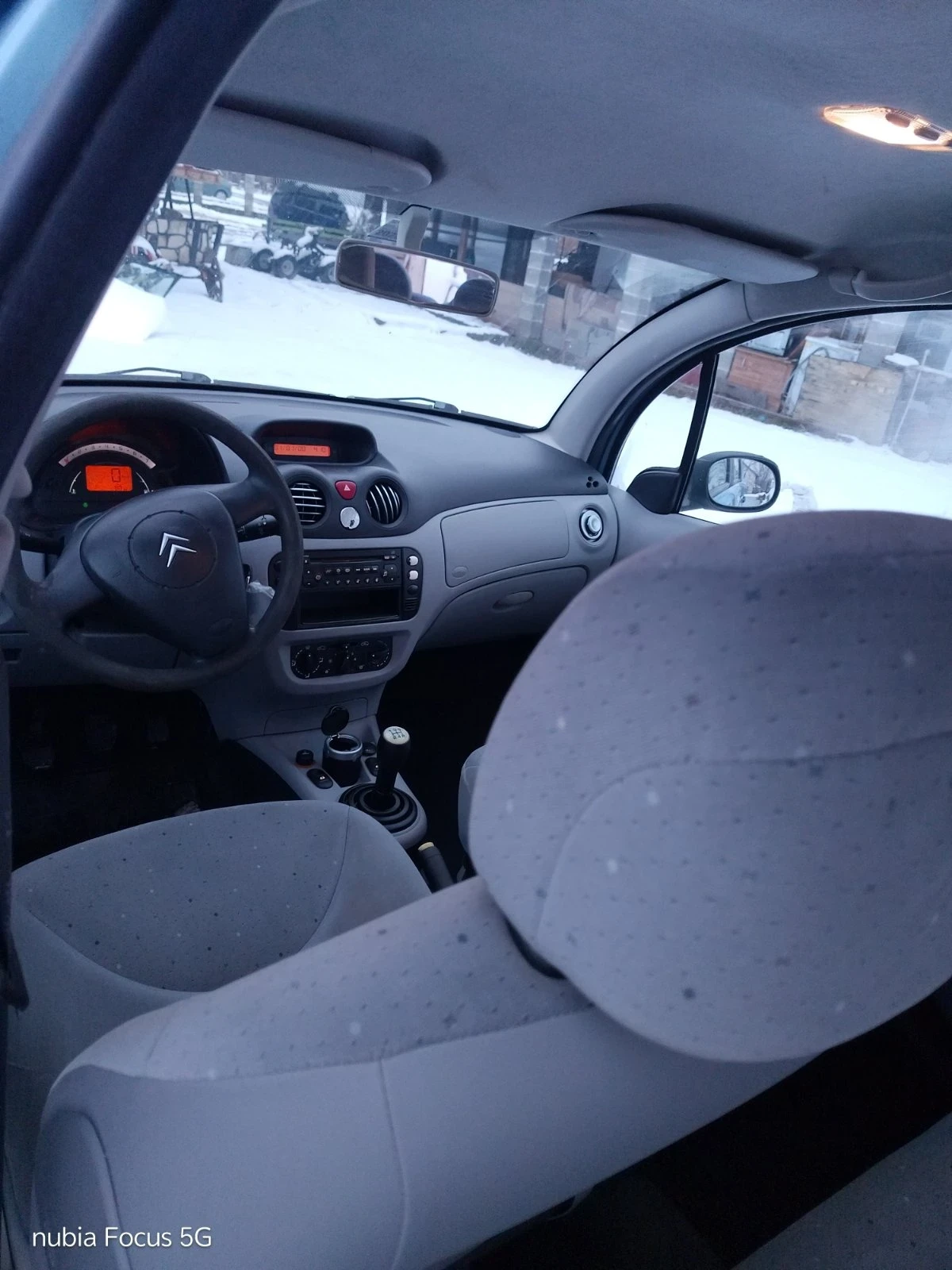 Citroen C3 1.4, снимка 13 - Автомобили и джипове - 53713842