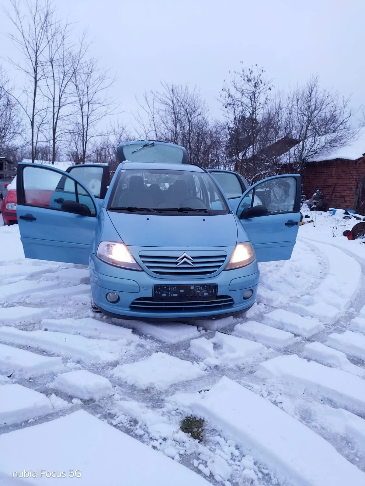Citroen C3 1.4, снимка 8 - Автомобили и джипове - 53713842