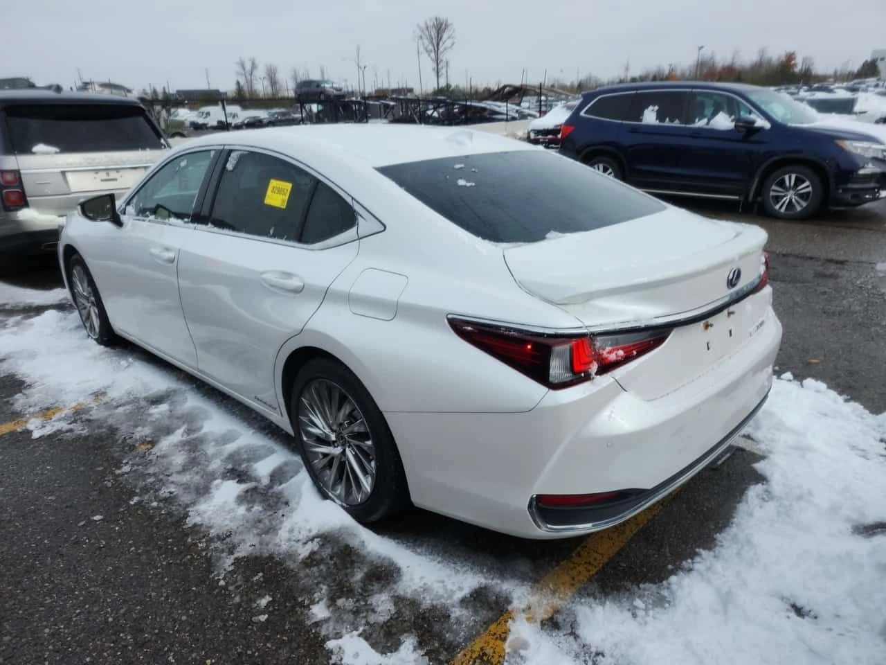 Lexus ES 300 H * LED фарове * Premium * CARFAX * , снимка 4 - Автомобили и джипове - 53824551