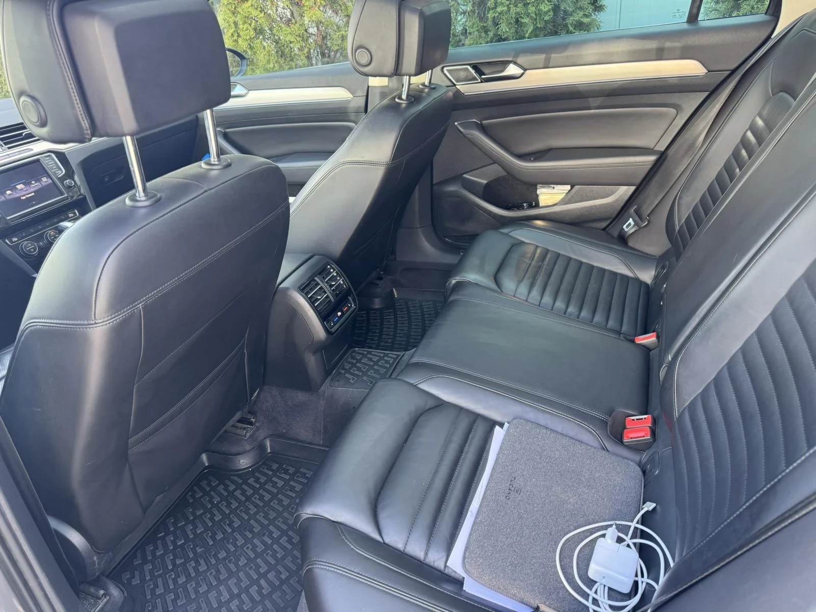 VW Passat, снимка 7 - Автомобили и джипове - 53836137