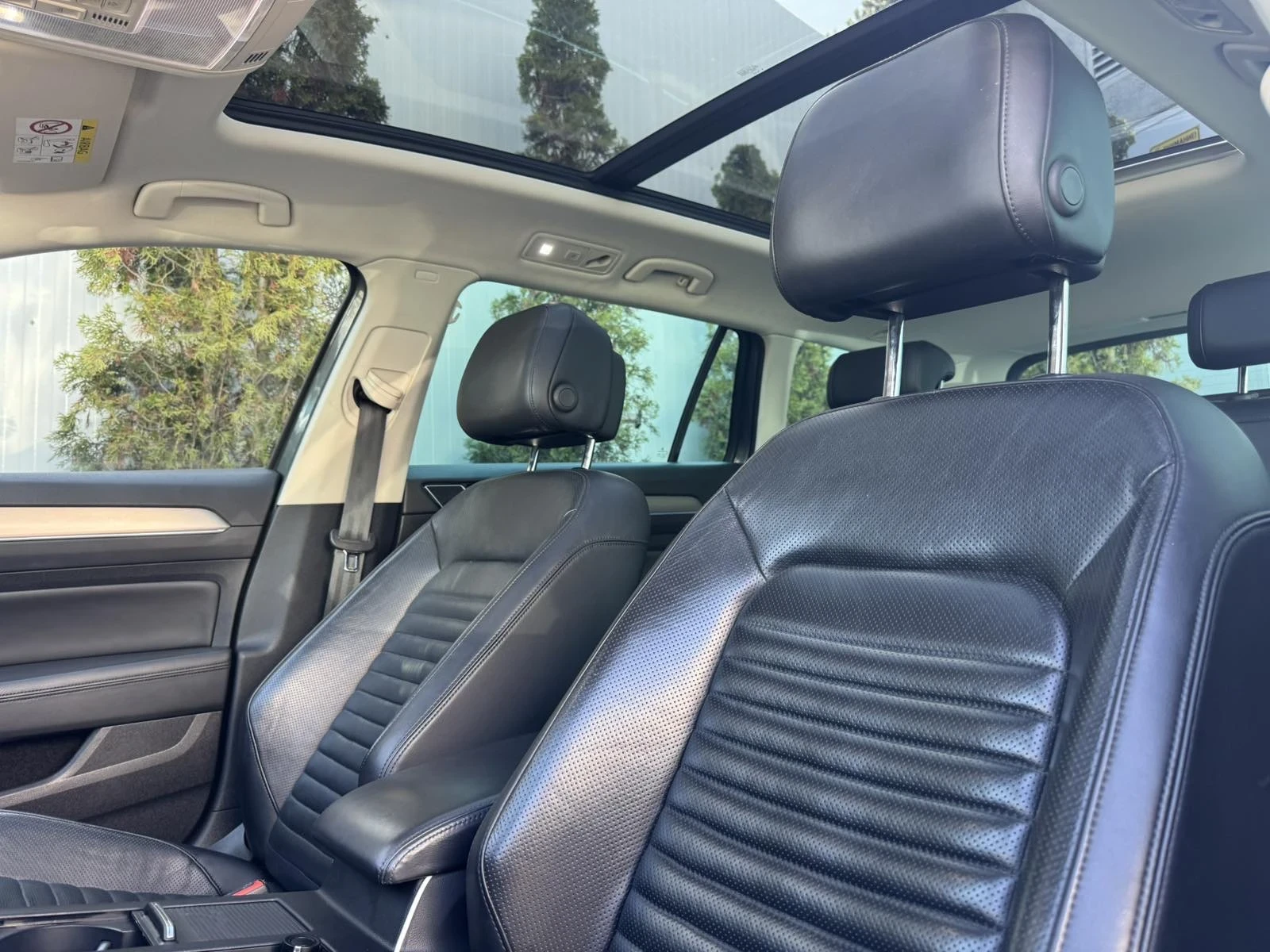 VW Passat, снимка 6 - Автомобили и джипове - 53836137