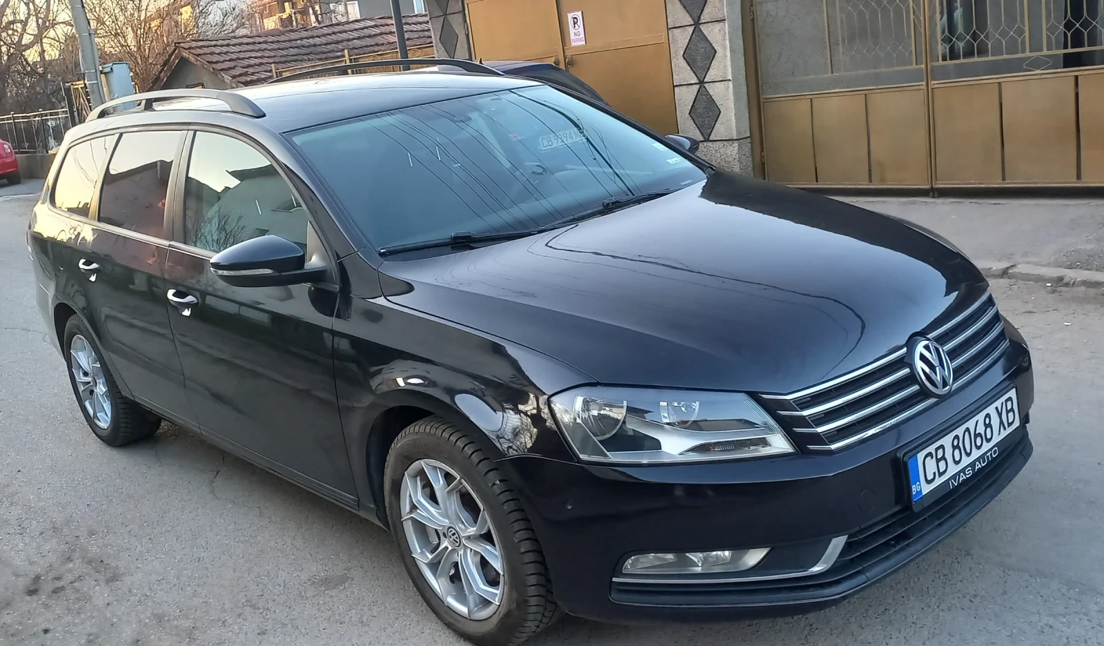 VW Passat В7 2.00 TDI, снимка 5 - Автомобили и джипове - 53840236